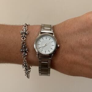 Y2K Silver Quartz Watch with White Textured Dial Unisex 8.5" New